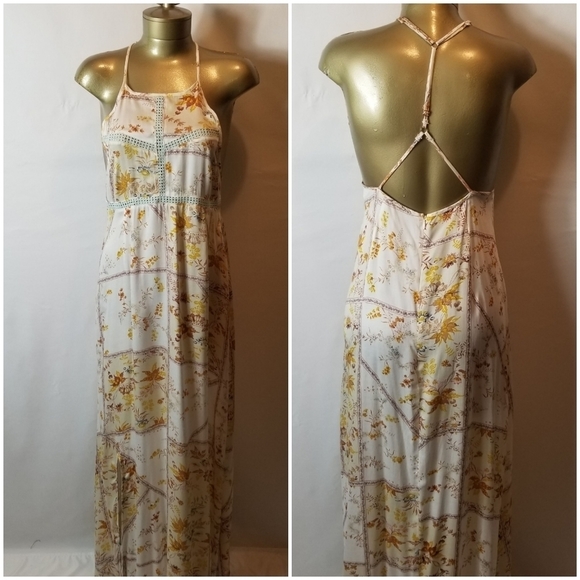 SOMEDAYS LOVIN FLOWERED PRINT FUN & FLIRTY SPAGHETTI STRAP MAXI DRESS - Picture 2 of 8